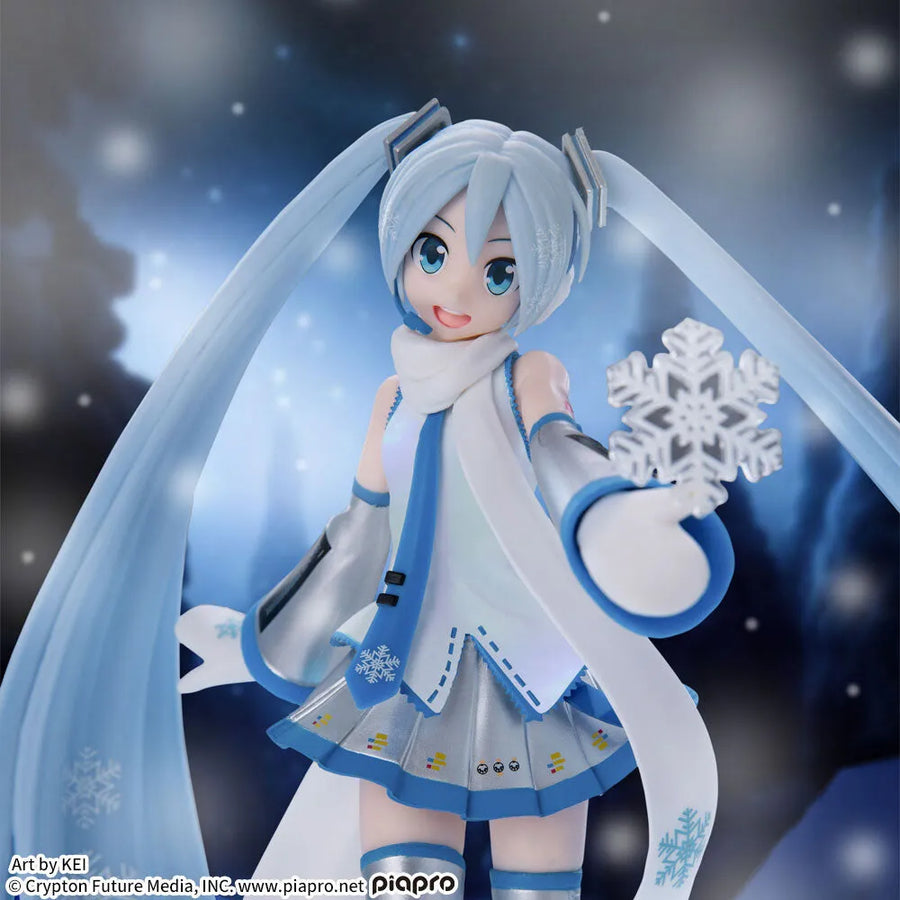 Vocaloid - Hatsune Miku - Luminasta - Snow Miku Skytown Ver. (SEGA)ㅤ – Sega – ActionFigure Brasil