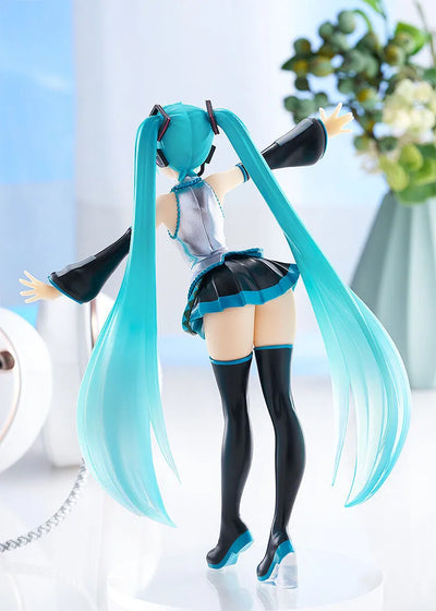Vocaloid - Hatsune Miku - Pop Up Parade - Translucent Color Ver. (Good Smile Company)ㅤ – Good Smile Company – ActionFigureBrasil — close