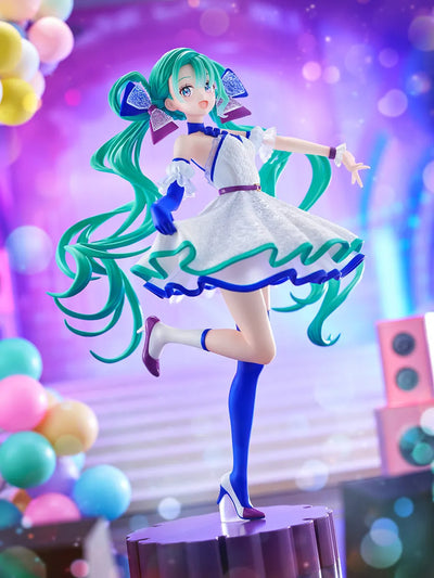 Vocaloid - Hatsune Miku - Tenitol - Tenitol Neo Tokyo Series - Idol (FuRyu)ㅤ – FuRyu – ActionFigureBrasil — ângulo diferente
