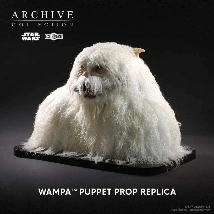 WAMPA™ Puppet Legacy Edition - LIMITED EDITION: 100 – Regal Robot – ActionFigure Brasil