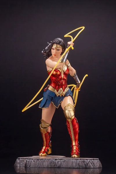 Wonder Woman 1984 - Wonder Woman - ARTFX - 1/6 (Kotobukiya)ㅤ – Kotobukiya – ActionFigureBrasil — close
