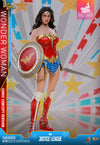 Wonder Woman Comic Concept Version (Exclusive) [HOT TOYS]
