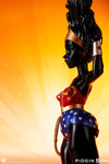Wonder Woman™ (Ivory) - LIMITED EDITION: 250 (Ebony) (Pré-venda)