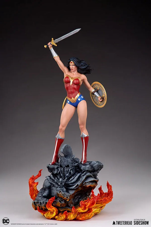 Wonder Woman - LIMITED EDITION: 450 (Exclusive Sixth Scale) – Tweeterhead – ActionFigure Brasil