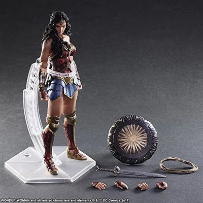 Wonder Woman - Play Arts Kai (Square Enix)ㅤ – Square Enix – ActionFigureBrasil — ângulo diferente