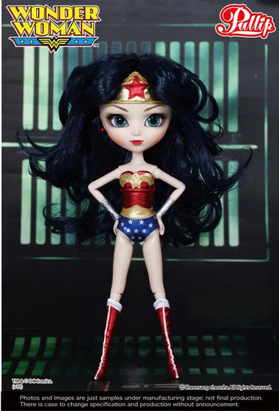 Wonder Woman - Pullip P-063 - Pullip (Line) - Comicon 2012 Commemoration Limited Complete Doll (Groove)ㅤ – Groove – ActionFigureBrasil — ângulo diferente