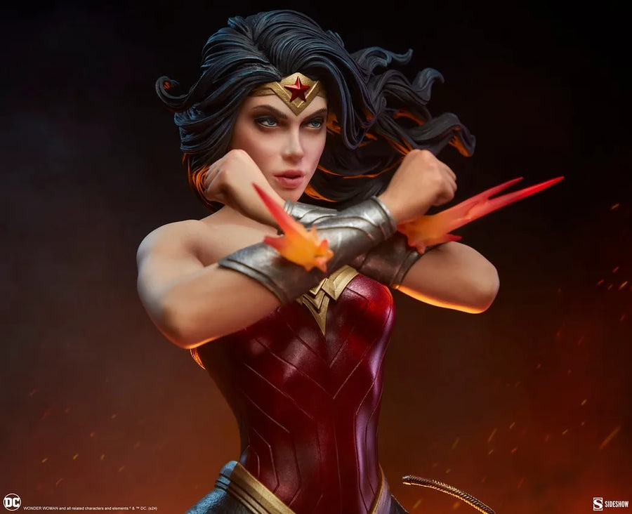 Wonder Woman: Saving the Day - LIMITED EDITION: 500 – Sideshow Collectibles – ActionFigure Brasil