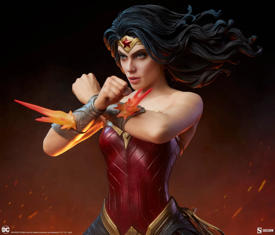 Wonder Woman: Saving the Day - LIMITED EDITION: 500 – Sideshow Collectibles – ActionFigure Brasil
