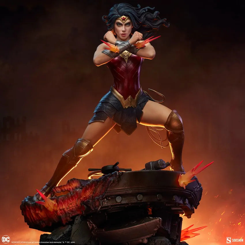 Wonder Woman: Saving the Day - LIMITED EDITION: 500 – Sideshow Collectibles – ActionFigure Brasil