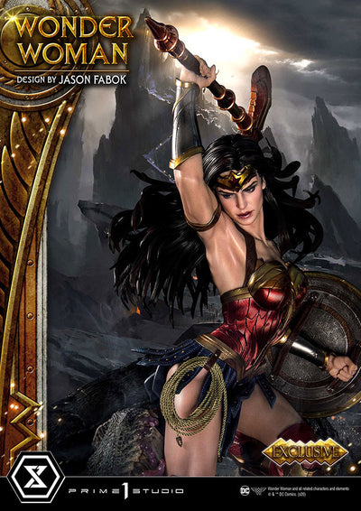 Wonder Woman VS Hydra (Exclusive)