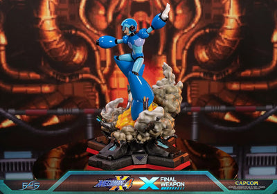 X (Final Weapon) (Blue) – First 4 Figures – ActionFigure Brasil — iluminação de estúdio
