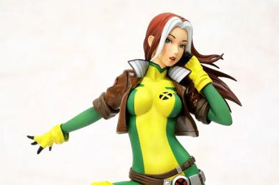 X-Men - Rogue - Bishoujo Statue - Marvel x Bishoujo - 1/8 (Kotobukiya)ㅤ – Kotobukiya – ActionFigure Brasil — ângulo diferente