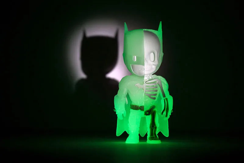 XXRAY meets DC Comics - Kid Robot Special-order Glow-in-the-dark Batman 4 Inch Vinyl Figureㅤ – Gantaku – ActionFigure Brasil