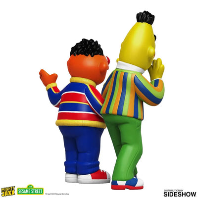 XXRAY Plus: Bert & Ernie – Mighty Jaxx – ActionFigure Brasil — ângulo diferente
