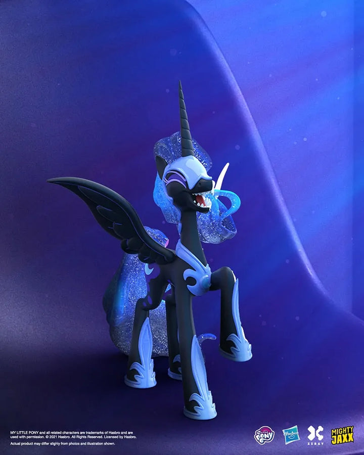 XXRAY Plus: Nightmare Moon – Mighty Jaxx – ActionFigure Brasil