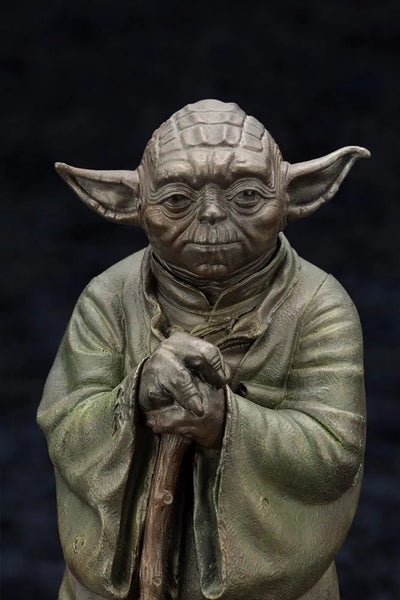 Yoda Fountain - LIMITED EDITION: 1138 – Kotobukiya – ActionFigure Brasil — close