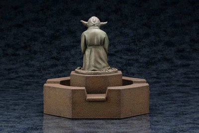 Yoda Fountain - LIMITED EDITION: 1138 – Kotobukiya – ActionFigure Brasil — iluminação de estúdio