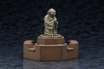 Yoda Fountain - LIMITED EDITION: 1138 – Kotobukiya – ActionFigure Brasil — close