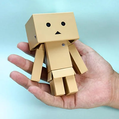 Yotsuba&! - Danboard - Sofubi Toy Box 002 (Kaiyodo, Union Creative International Ltd)ㅤ – Kaiyodo – ActionFigureBrasil — ângulo diferente