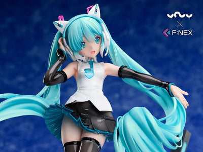 [YOWU x F:NEX] Hatsune Miku Cat Ear Headphone Ver. 1/7ㅤ – FuRyu – ActionFigureBrasil — ambientada