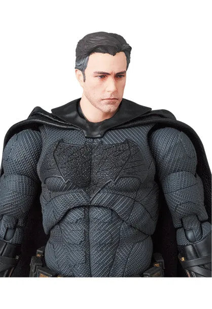 Zack Snyder's Justice League - Batman - Bruce Wayne - Mafex No.222 - Zack Snyder's Justice League Ver. (Medicom Toy)ㅤ – Medicom Toy – ActionFigureBrasil