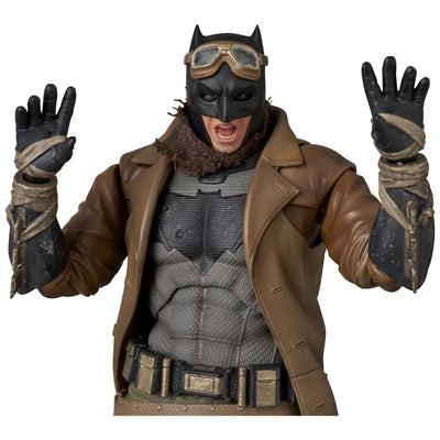 Zack Snyder's Justice League - Batman - Mafex No.260 - Knightmare (Medicom Toy)ㅤ – Medicom Toy – ActionFigureBrasil — iluminação de estúdio