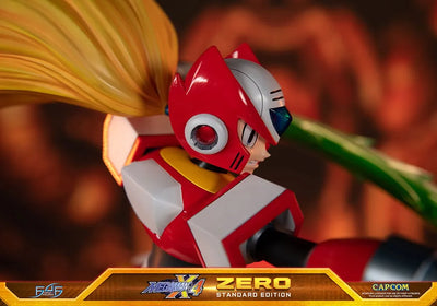 Zero - LIMITED EDITION: 600 – First 4 Figures – ActionFigure Brasil — ângulo diferente