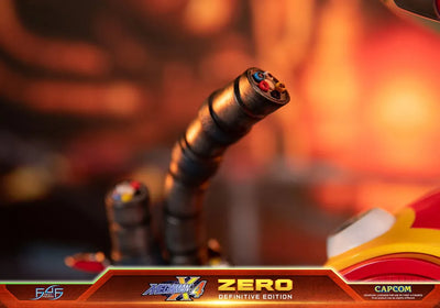 Zero - LIMITED EDITION: 600 – First 4 Figures – ActionFigure Brasil — iluminação de estúdio